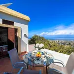 Villa Leroy Party&event By Holidaykeys *
