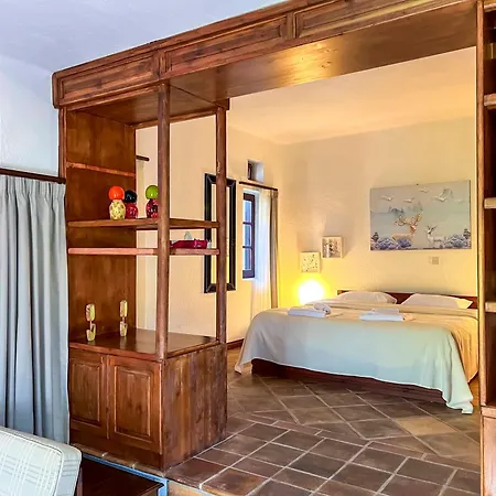 Villa Leroy Party&event By Holidaykeys *