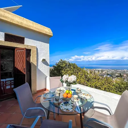 Villa Leroy Party&event By Holidaykeys *