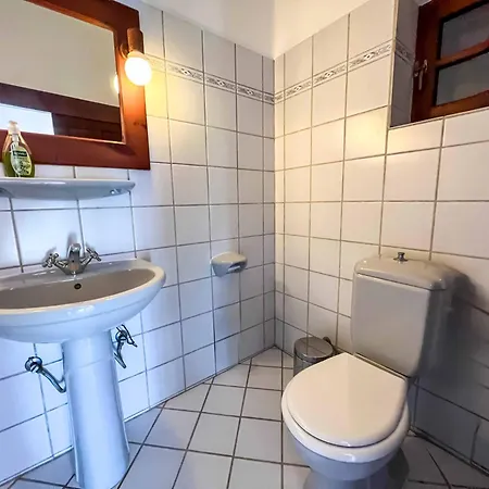 Leroy Party&event By Holidaykeys *