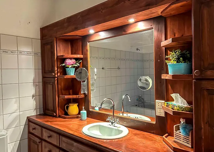 Leroy Party&event By Holidaykeys Willa *