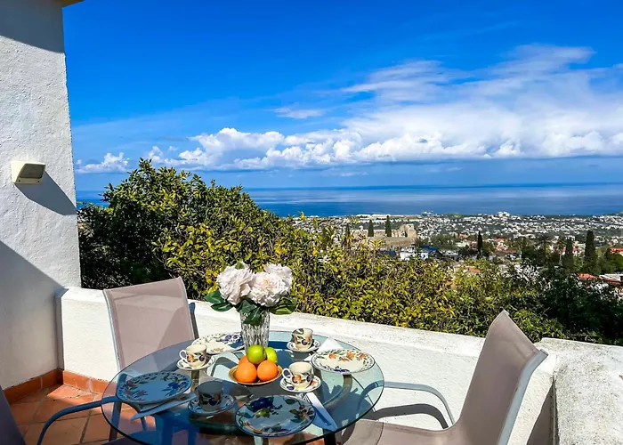 Leroy Party&event By Holidaykeys Vilă