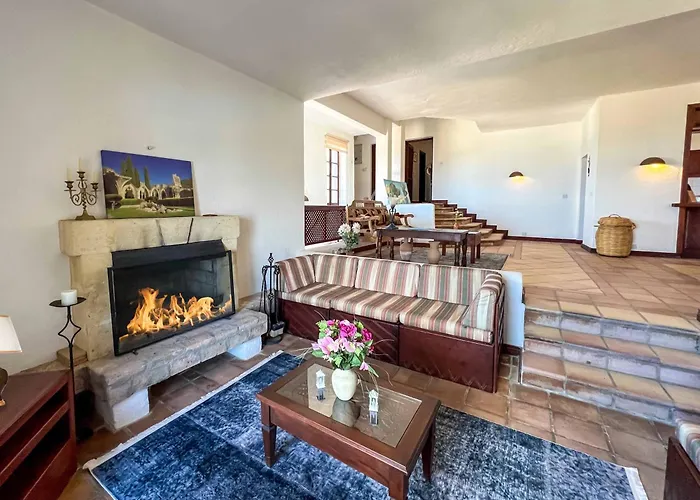 Leroy Party&event By Holidaykeys Vilă *